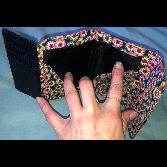 Vera Bradley Wallet - Picture 6 of 6